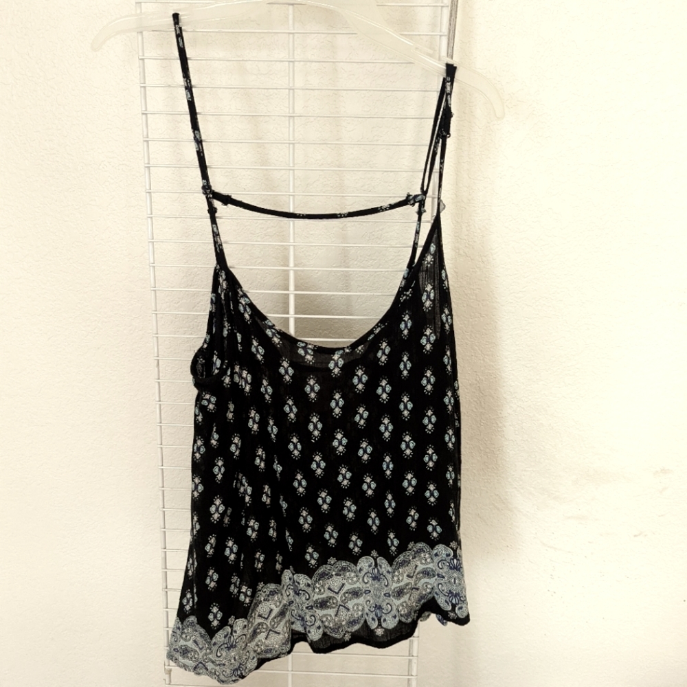 Women's Open Back Printed Top Sz LG